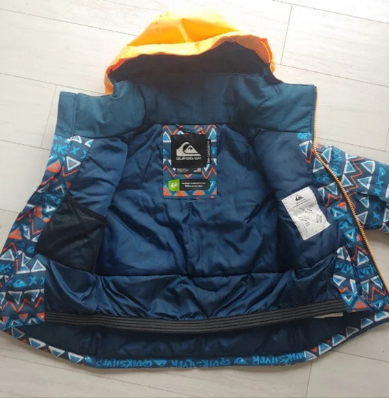 QUIKSILVER NEW Little Mission Snow Jacket & Boogie Snow Bibs - Picture 3 of 15